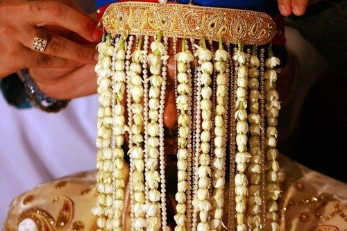 When the groom happily arrived with the wedding procession, he was surprised, the villagers said - there is no such girl here
