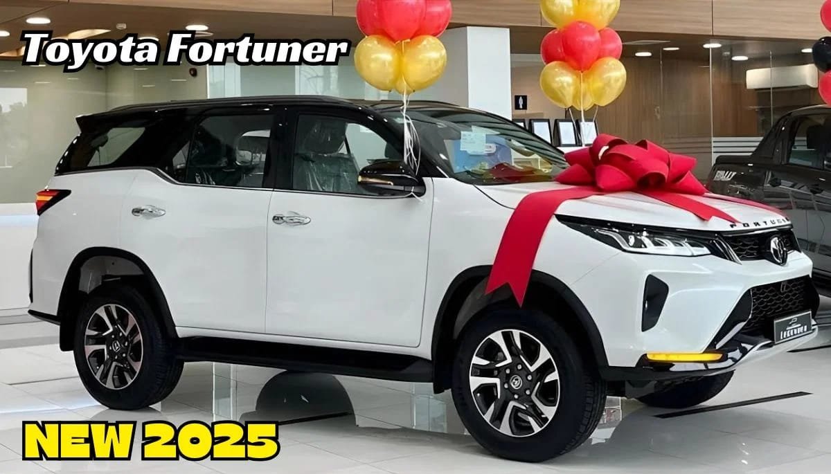 खास अंदाज में launch हुई चार्मिंग look और पॉवरट्रेन इंजन वाली New Toyota Fortuner की धाकड़ कार