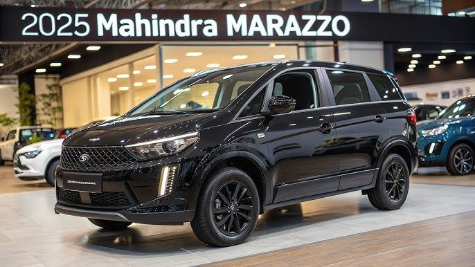दनदनाते फीचर्स के साथ Innova के टापरे बिकवाने launch हुई Strong engine वाली Mahindra Marazzo की SUV कार