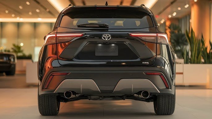 Creta के रास्ते का काटा बनी लक्ज़री फीचर्स और प्रीमियम look वाली Toyota urban cruiser Hyryder की SUV कार