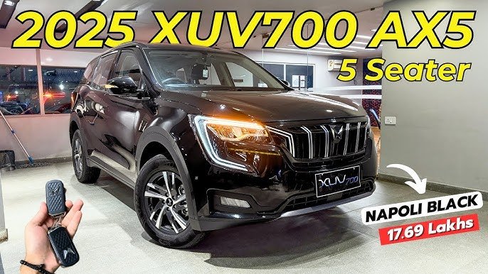 लग्जरी इंटीरियर के साथ Innova जैसे look में launch हुई बेहतरीन फीचर्स वाली Mahindra XUV 700 की शानदार कार