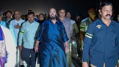 जामनगर से द्वारका तक धार्मिक पदयात्रा पर अनंत अंबानी, भक्तिभाव से जुड़ रहे लोग
