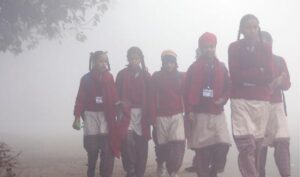 ठंड ने बदला स्कूलों का टाइम-टेबल, प्राथमिक से लेकर माध्यमिक तक नए नियम लागू—पढ़िए पूरा शेड्यूल, कहीं आपका स्कूल भी तो नहीं शामिल?