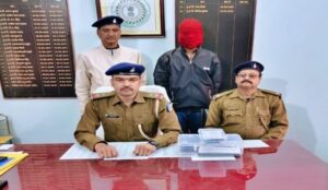 झारखंड: चोरी की बाइक से घूमता था, लेकिन खुद को पुलिसवाला बताता था, पुलिसवाले चोर गैंग का हुआ पर्दाफाश