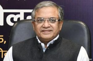 झारखंड : एक्शन मोड में चुनाव आयोग…ज्ञानेश कुमार का झारखंड दौरा, क्या जल्द होगा किसी बड़े चुनाव का एलान