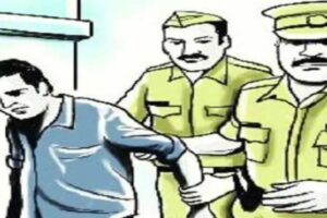 झारखंड : खाकी पर लगा ‘खून’ का दाग? धनबाद में थाना प्रभारी पर बेदम पिटाई का आरोप, SSP से शिकायत के बाद विभाग में हड़कंप