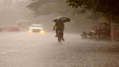 Weather : चैत्र नवरात्रि पर बदला मौसम का मिजाज...कहीं ओले तो कहीं झमाझम बारिश...जानें आपके शहर का हाल