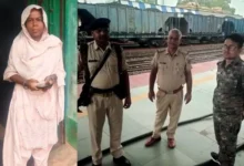 झारखंड : महिला थाना में सनसनी...संरक्षण में रखी महिला अचानक लापता...रेलवे स्टेशन तक चला हाई अलर्ट सर्च ऑपरेशन
